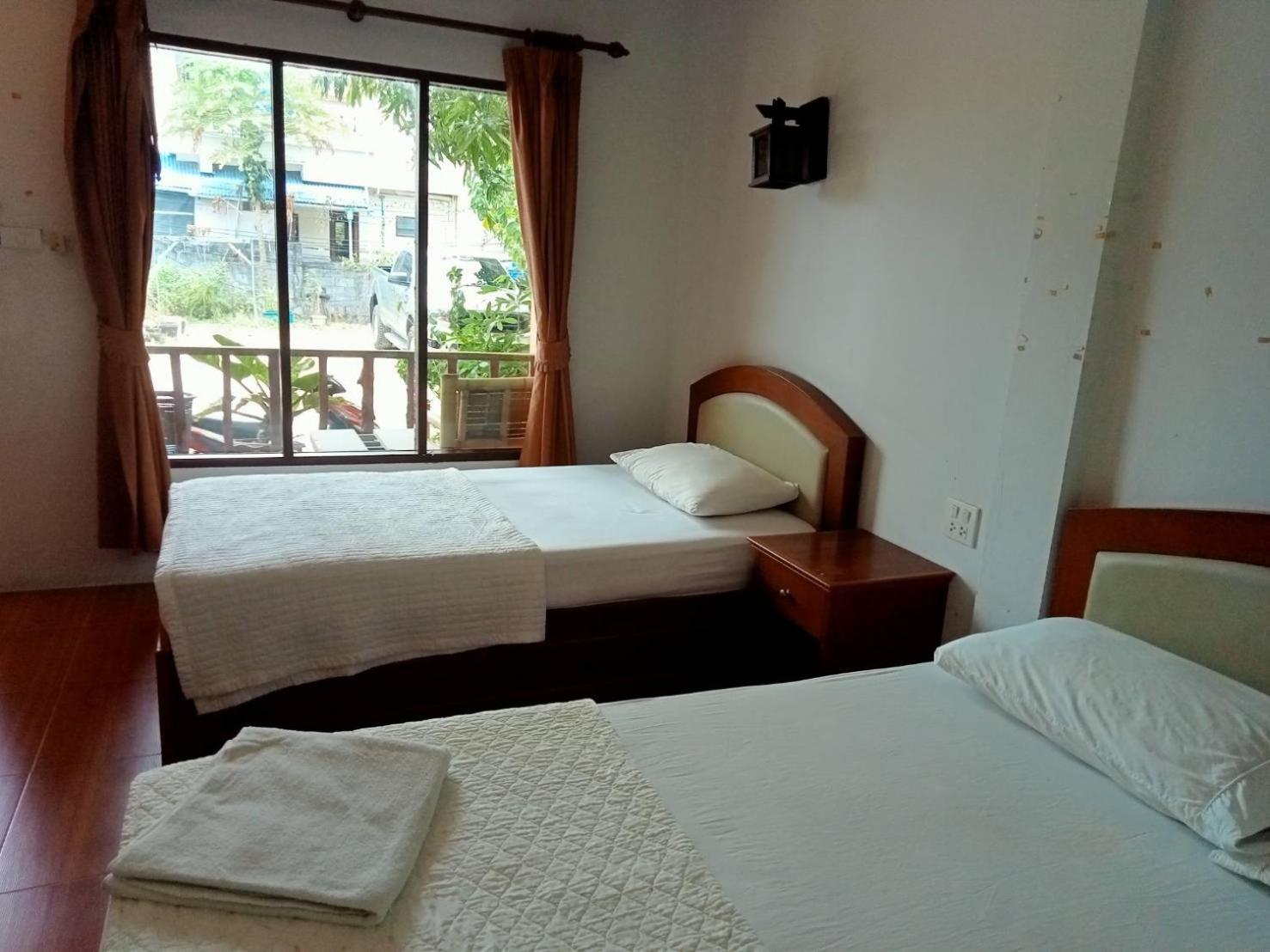 Bank Guesthouse 哈林海滩 外观 照片